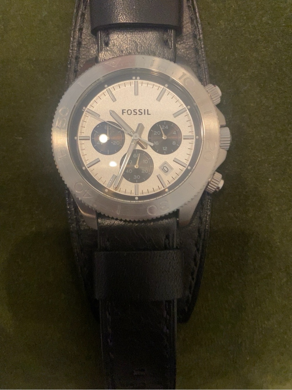 Fossil Chronograph Leather Watch – Genuine Leather – Needs Battery